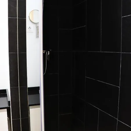 For You Rentals New Design Apartment Temporal Puerta Del Sol Pre10A Madrid Exterior photo